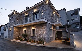 Zeus & Emmanuil Luxury Houses