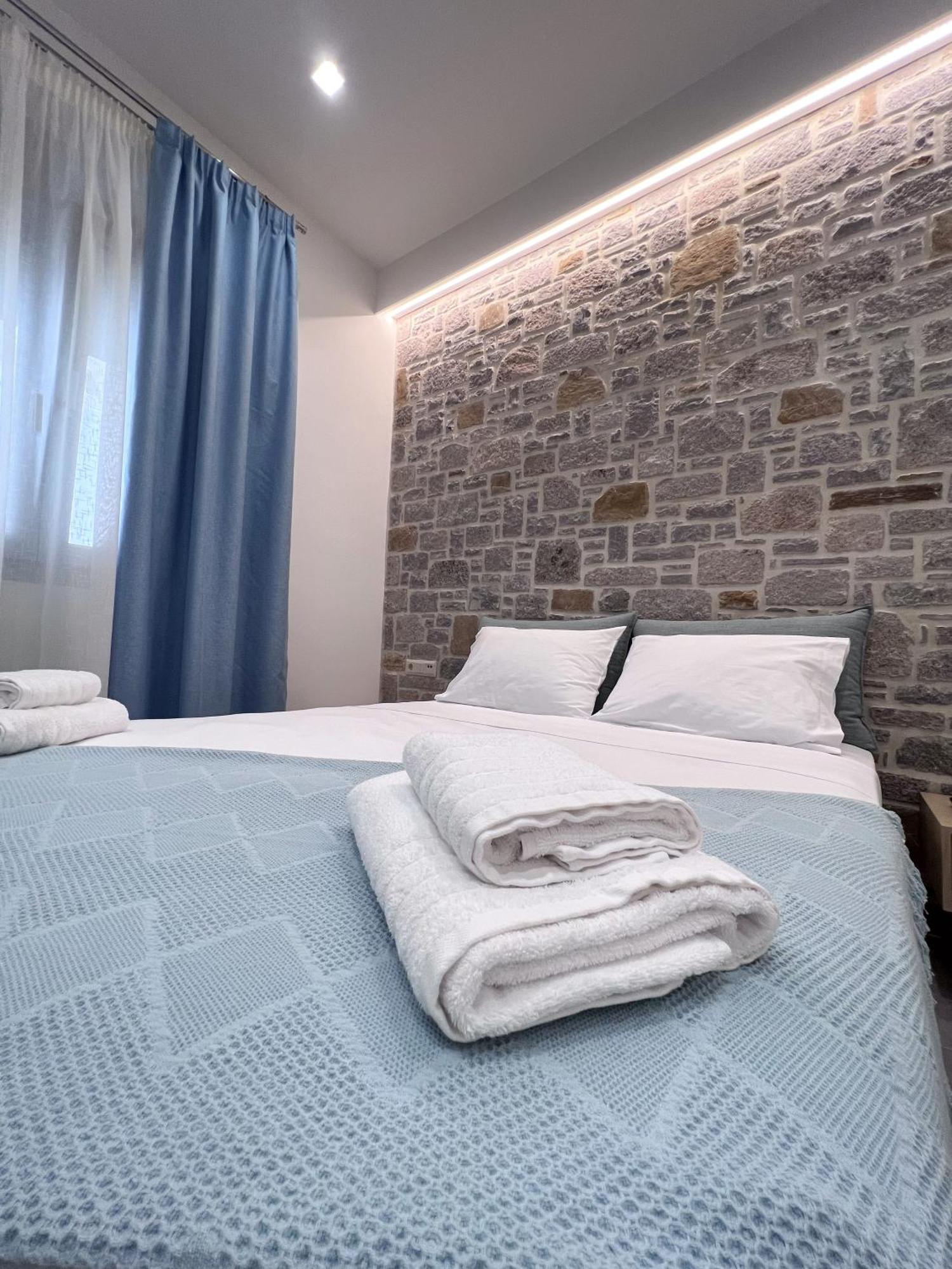 Zeus & Emmanuil Luxury Houses Μύρινα Εξωτερικό φωτογραφία